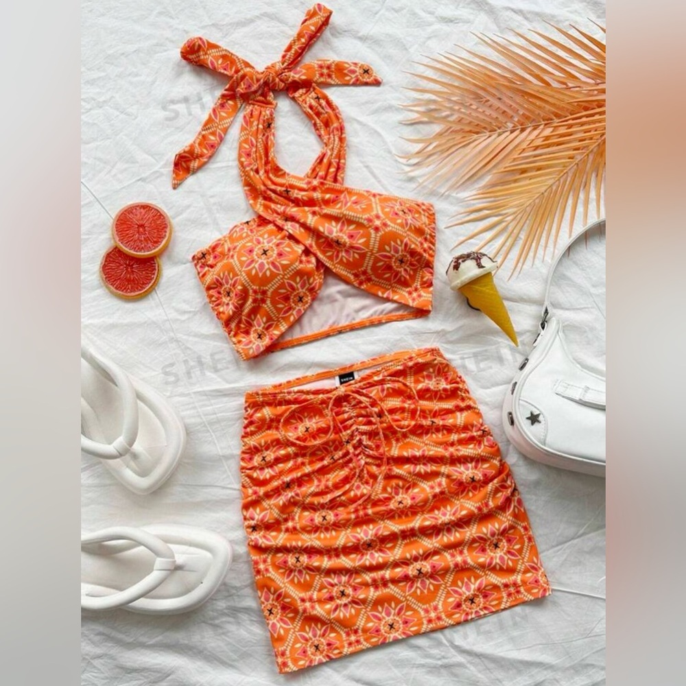 SHEIN Orange Floral Mini Skirt